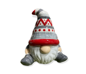 Norman Cozy Sweater Gnome